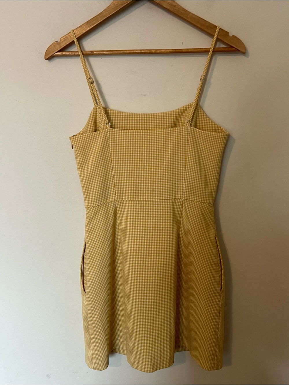 Wilfred Gingham Mini Dress Size 4 Yellow Isabelle Aritzia Summer - Picture 6 of 9